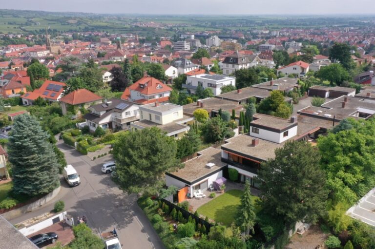 Lage auf dem "Hügel"