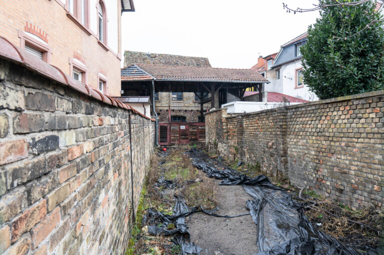 Einfahrt Hauptstraße