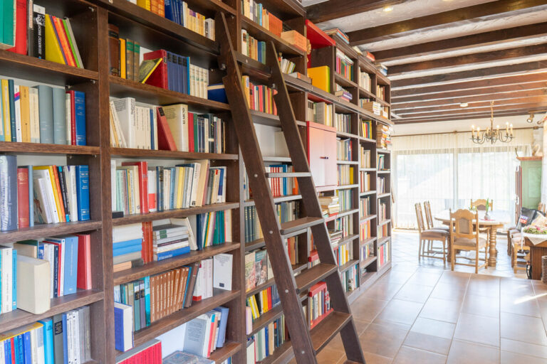 Bibliothek