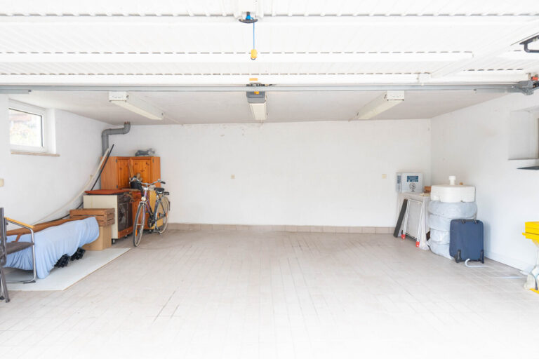Garage innen